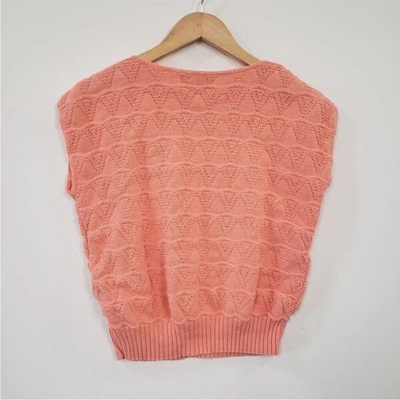 Vintage 70s Peach Cotton Knit Sleeveless Sweater USA Cottagecore Preppy Retro - Picture 2 of 4